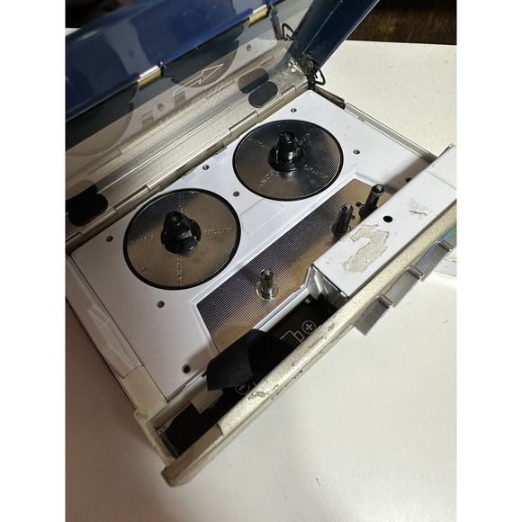 Sony Walkman WM-10 Vintage Cassette Player / Parts Repair / Made in Japan - Picture 6 of 13